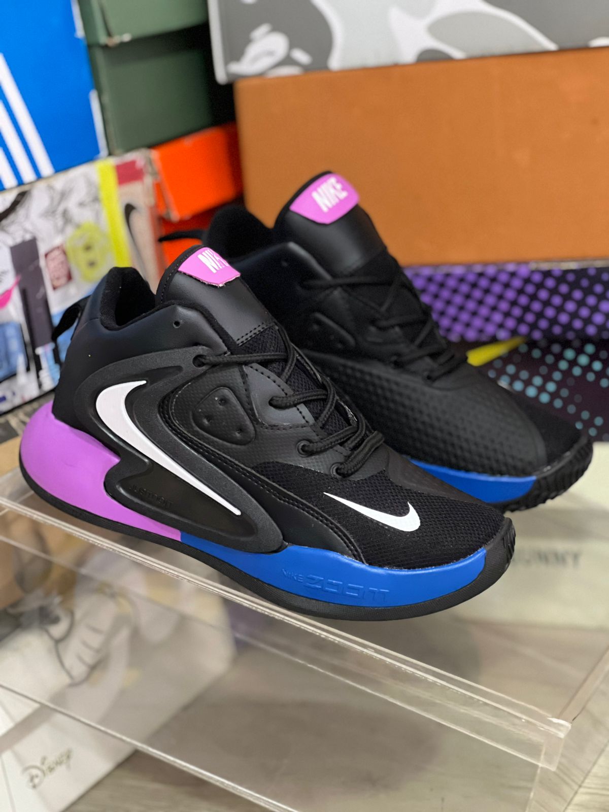 Botin Nike Hyperdunk 2 Negro Azul Lila